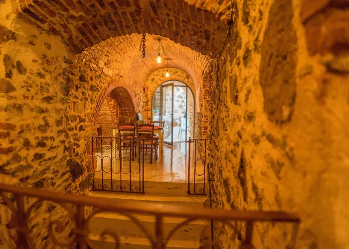 Hotel Diffuso Mannois 4*