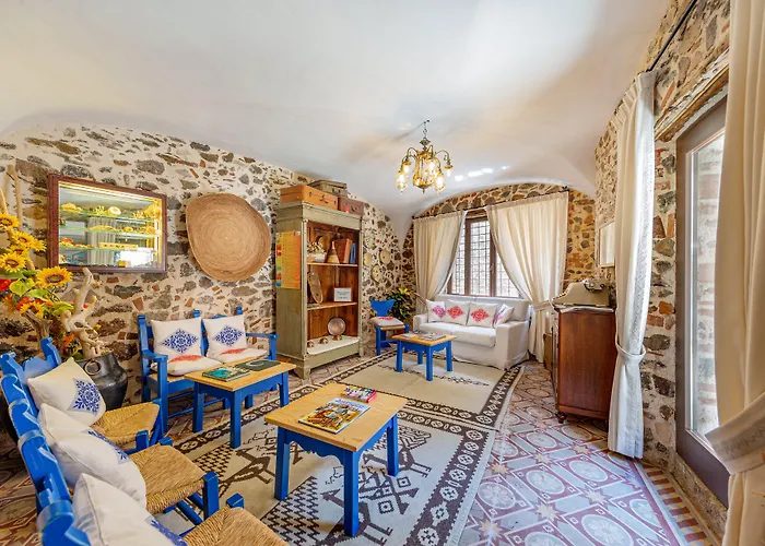 Diffuso Mannois Hotel 4*