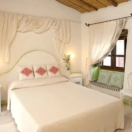 Hotel Diffuso Mannois Orosei