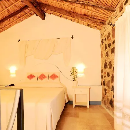 Diffuso Mannois 4* Orosei