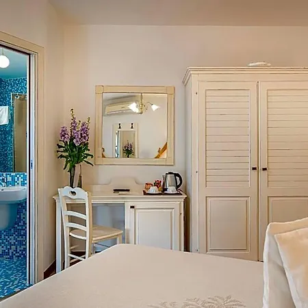 Diffuso Mannois Ξενοδοχείο 4*