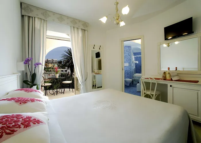 Diffuso Mannois Hotel 4*